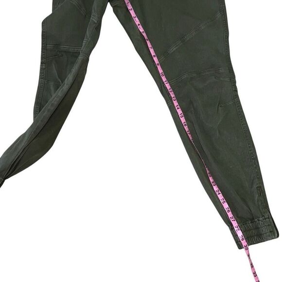 Spanx Stretch Twill Cargo Jogger Pants Green Elastic Waist Pull-On size Large L - Picture 6 of 9